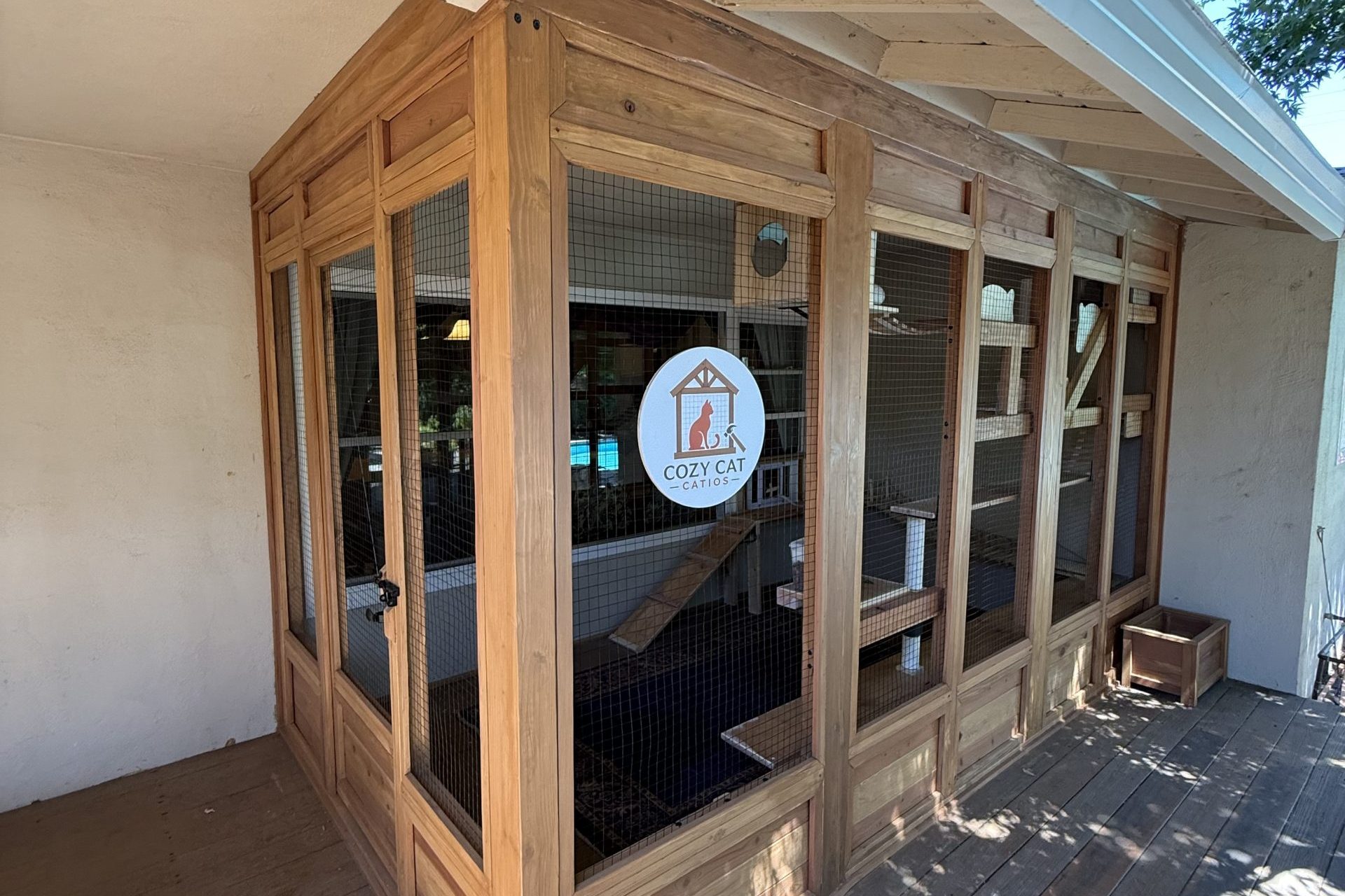 custom patio cat enclosure in saratoga, ca